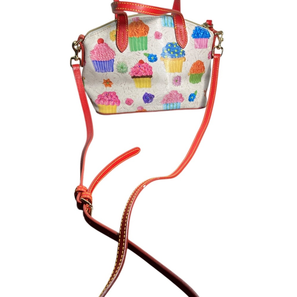 Dooney & Bourke Cupcakes Kiki Satchel SHOULDERBAG tote Like New - Picture 2 of 8